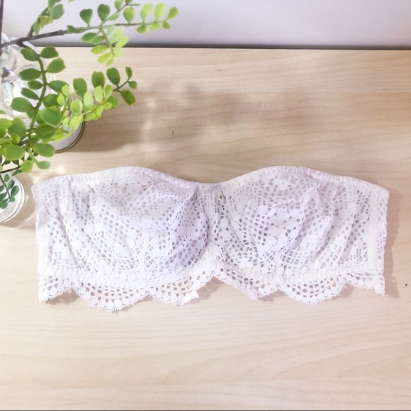 Victoria's Secret Other - NWOT Victoria’s Secret | WhiteStrapless Bralette